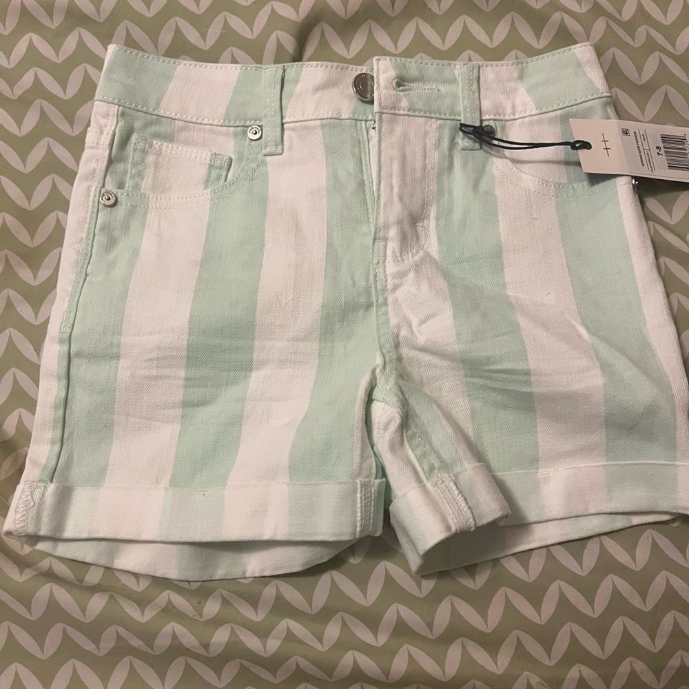Habitual shorts